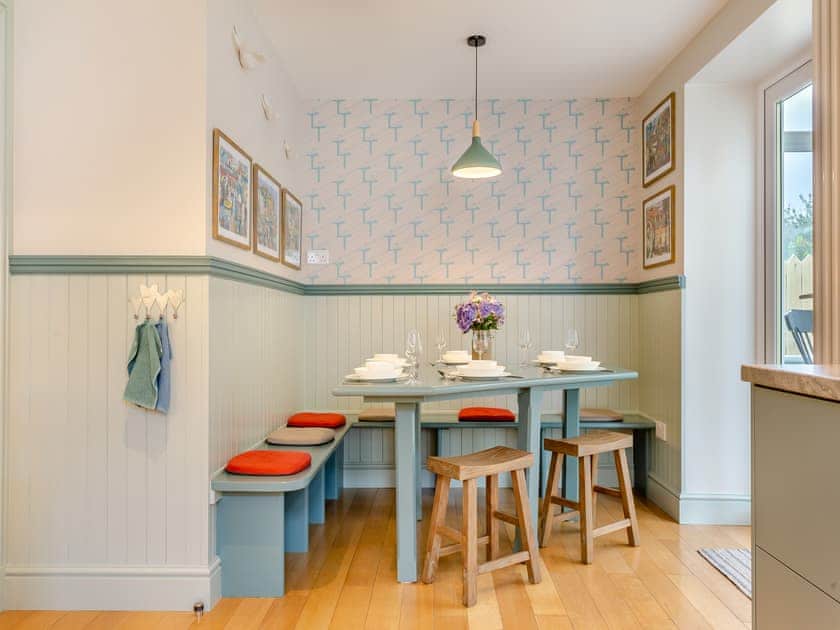 Dining Area | Achomraich, Kyle