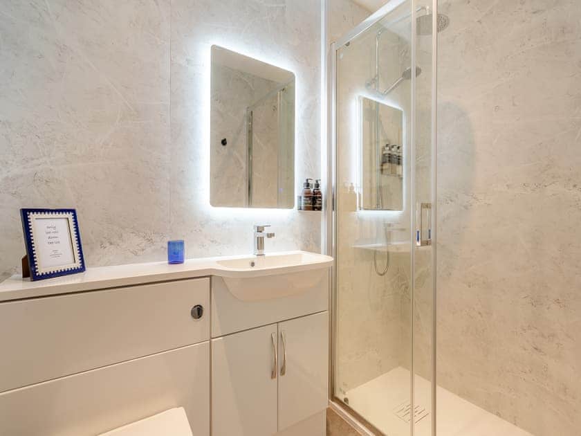 Bathroom | Achomraich, Kyle