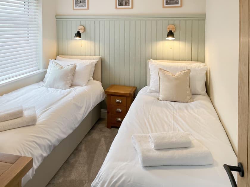 Twin bedroom | Cosy Cottage, Howden, Nr Goole