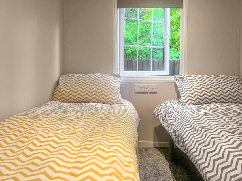 Twin bedroom | Meadows Farm Lodge - Meadows Farm, Gorseinon, near Swansea