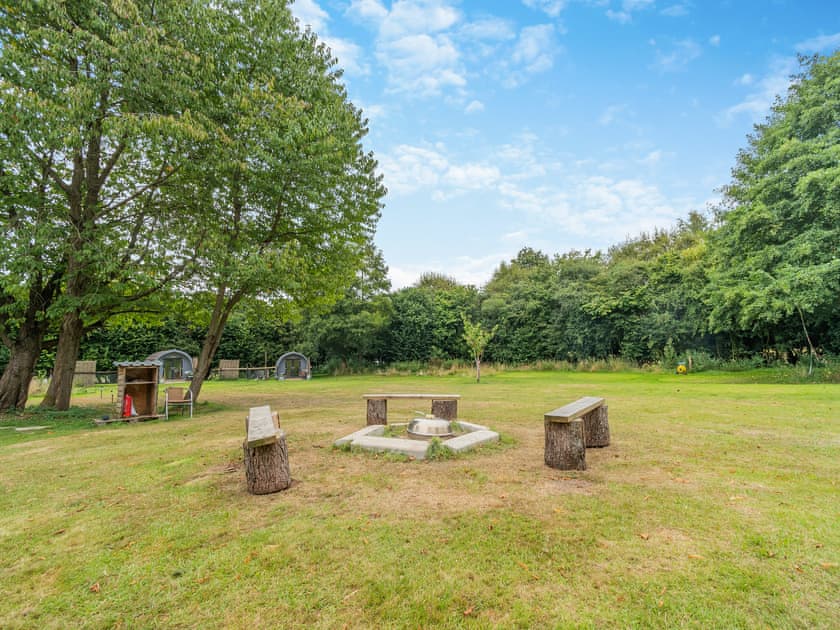 Outdoor area | Highland - Cow & Plough, Oadby
