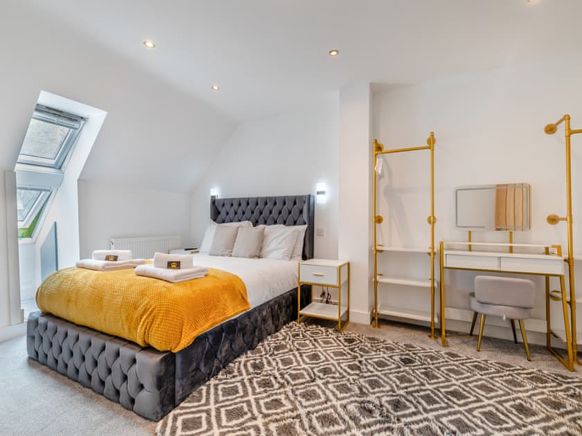 Double bedroom | The Barn, Ashbourne