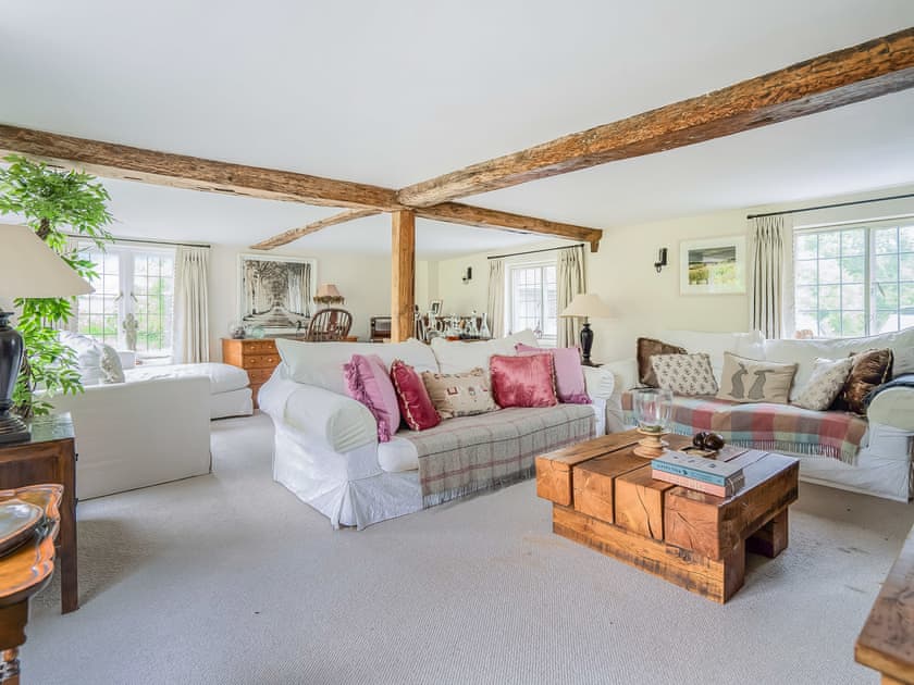 Living area | Holdens, Hartfield