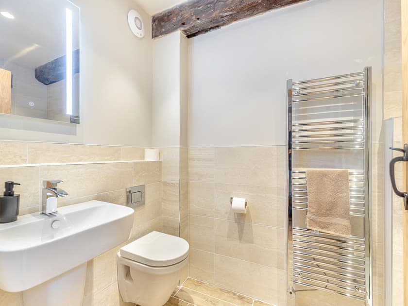 Bathroom | Shepherds Barn, Whiteley Green, Macclesfield