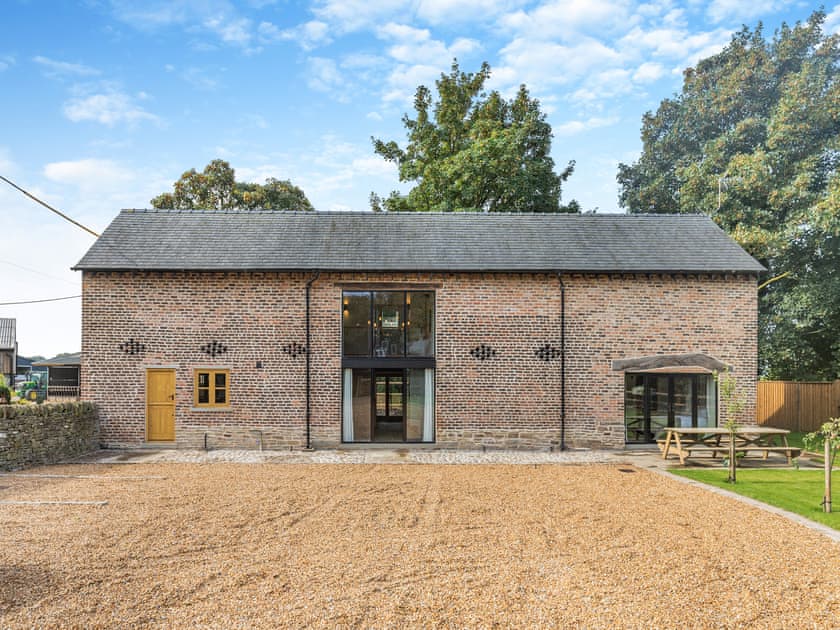 Exterior | Shepherds Barn, Whiteley Green, Macclesfield
