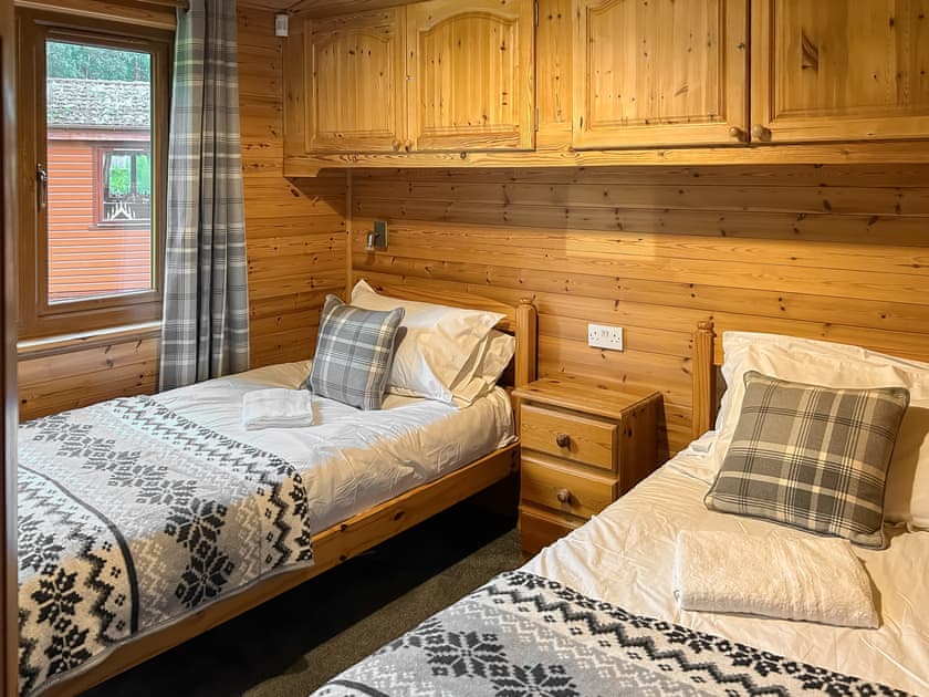 Twin bedroom | Lomond View Lodge, Rowardennan