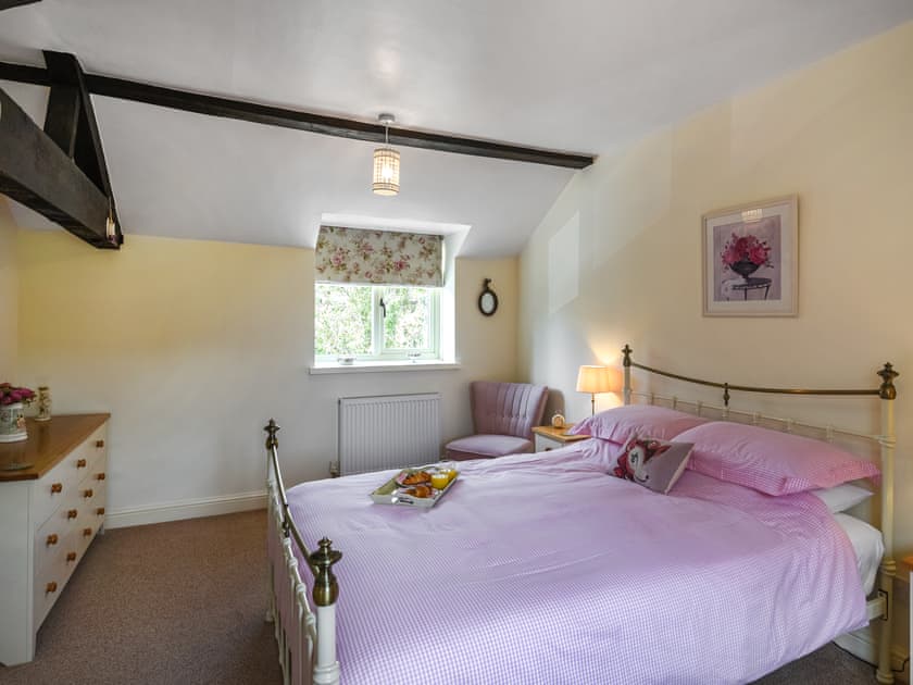 Double bedroom | Lavender Cottage, Shrewsbury