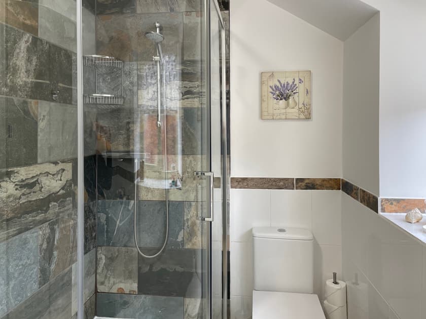 Bathroom | Lavender Cottage, Shrewsbury