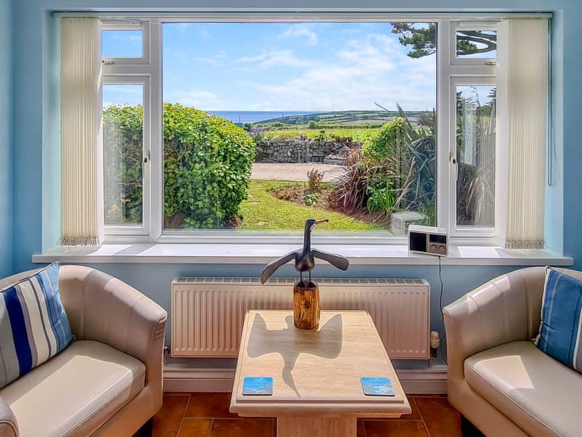 Sun room | The Look Out, Germoe, near Penzance