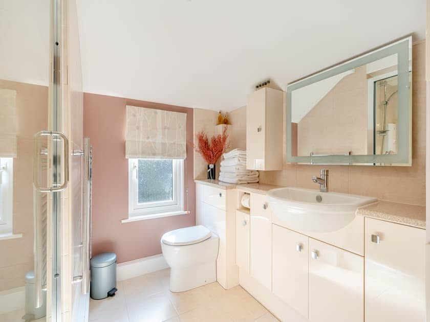 Bathroom | Mill View Cottage, West Stour, nr Gillingham, Dorset
