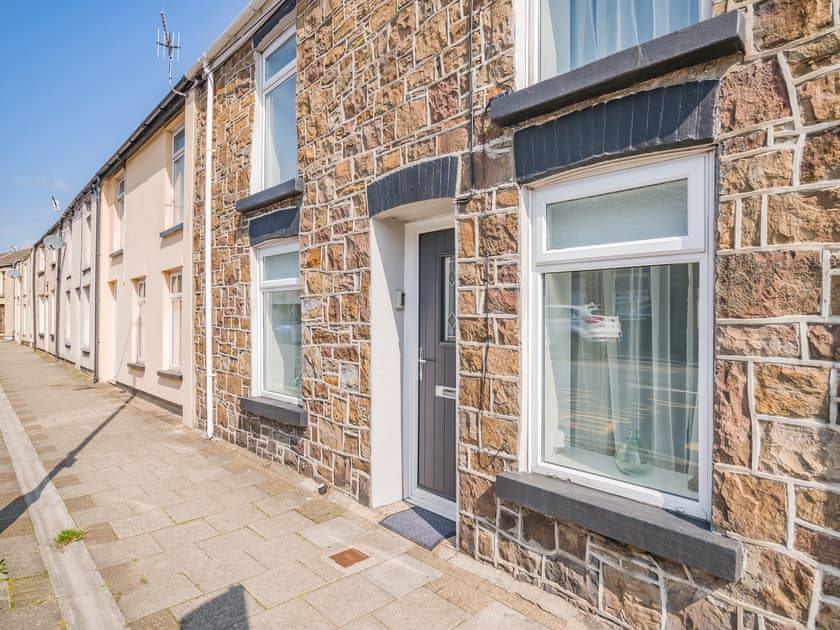 Exterior | High Street Cottage, Treorchy