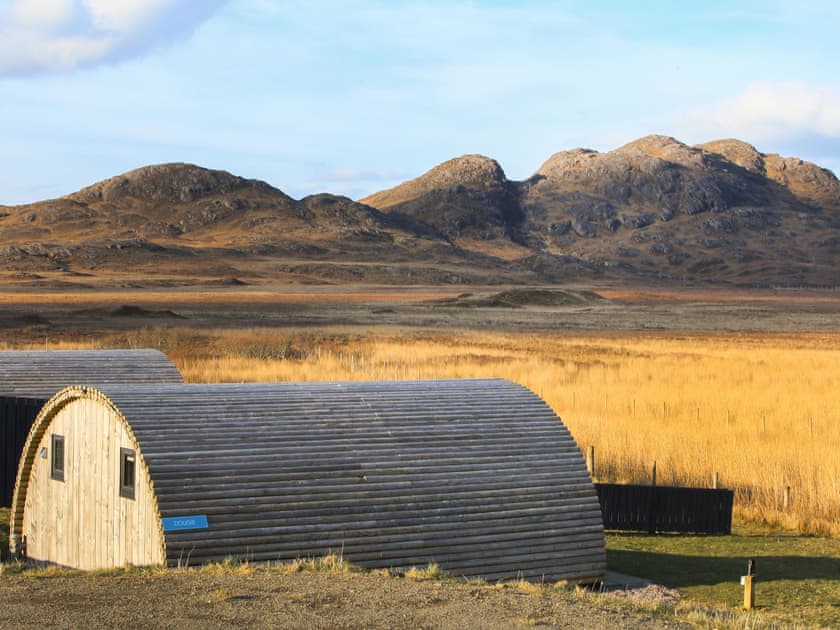 Exterior | Dougie Pod - Archaracle Pods, Archaracle