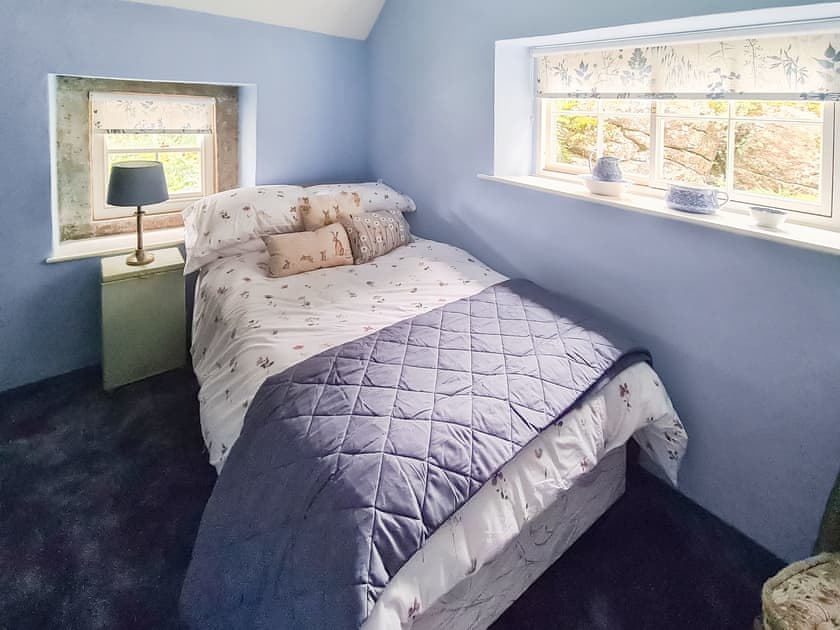 Double bedroom | Rock Cottage, Aldwark, near Brassington