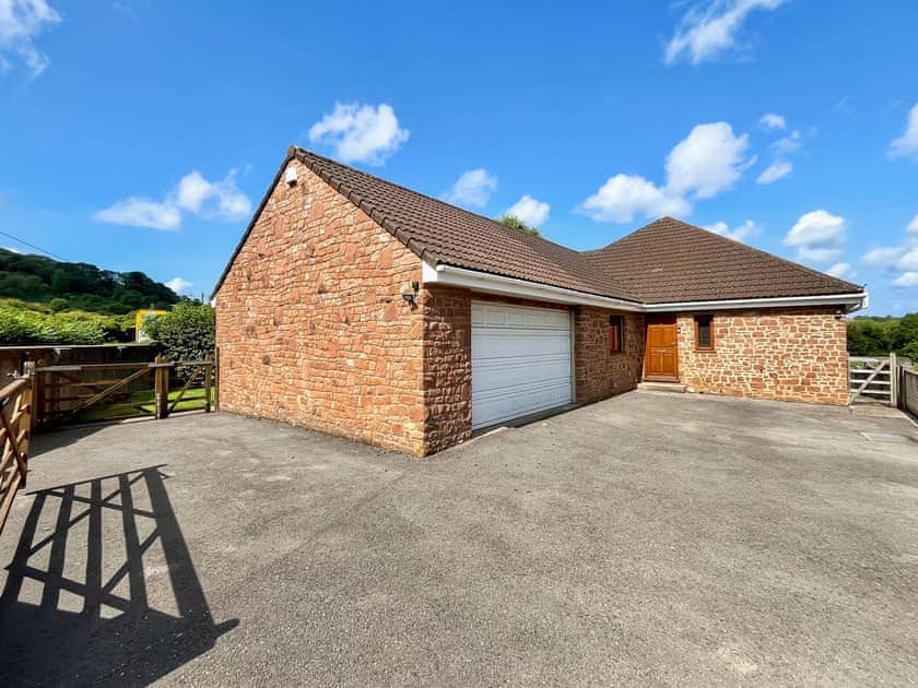 Exterior | Meadow View, Compton Martin, near Cheddar