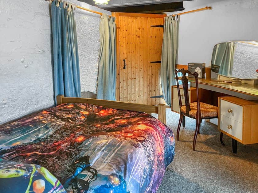 Double bedroom | Victoria, Montrose
