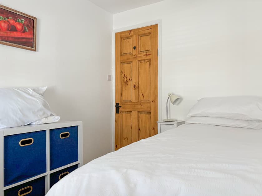 Twin bedroom | Summerville Cottage, Kirkby Stephen