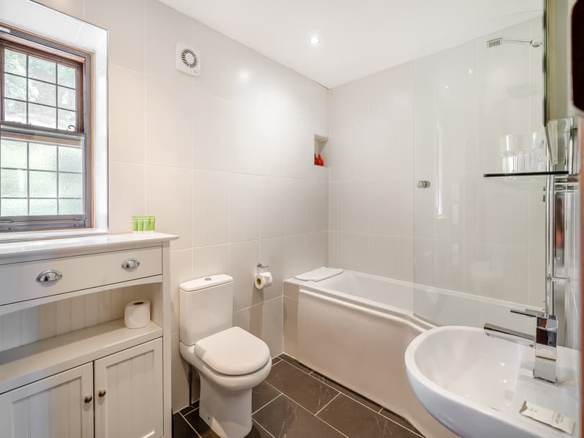 Bathroom | High Biggin, Windermere