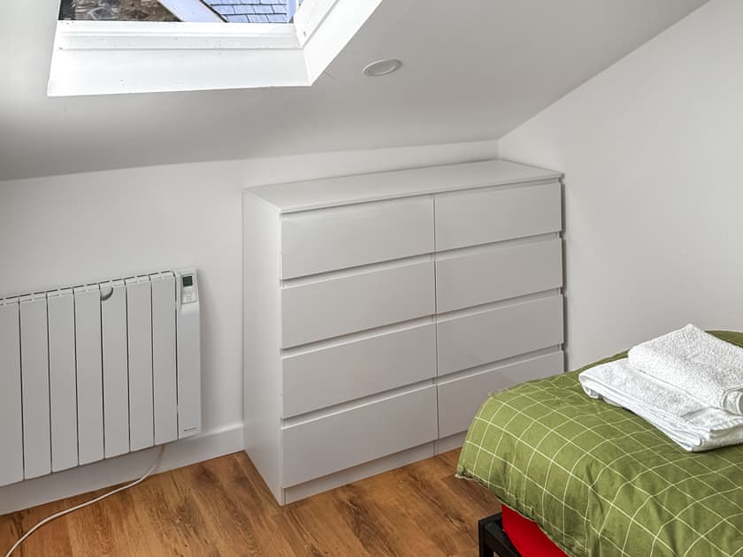 Single bedroom | The Coastal Nook, Barmouth