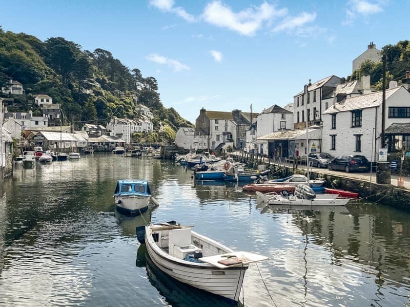 Surrounding area | Charlie Wilcox Cottage, Polperro
