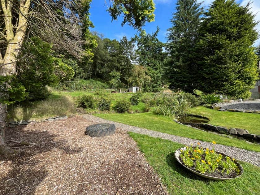 Garden | Aberfoyle Apartment 1 - Hazel - Loch Apartments, Aberfoyle