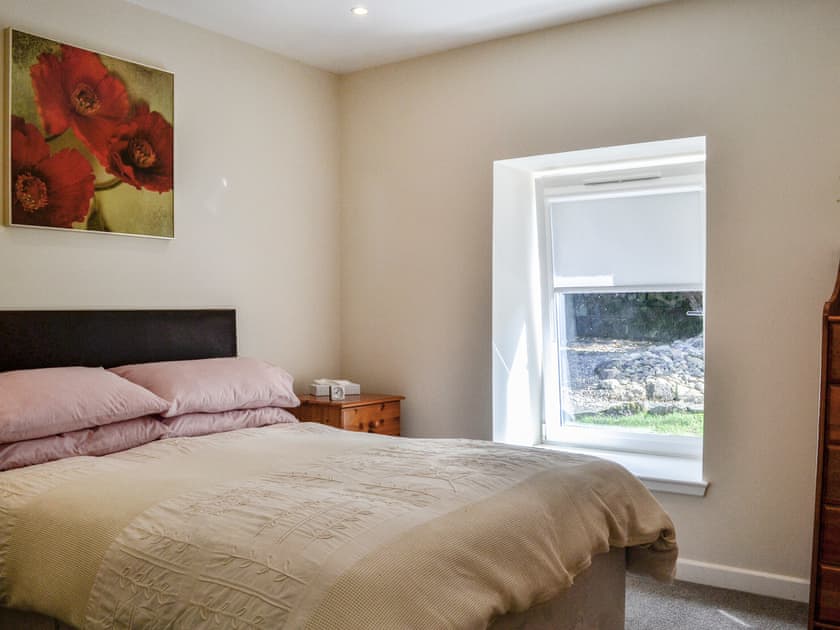 Double bedroom | Aberfoyle Apartment 3 - Holly - Loch Apartments, Aberfoyle