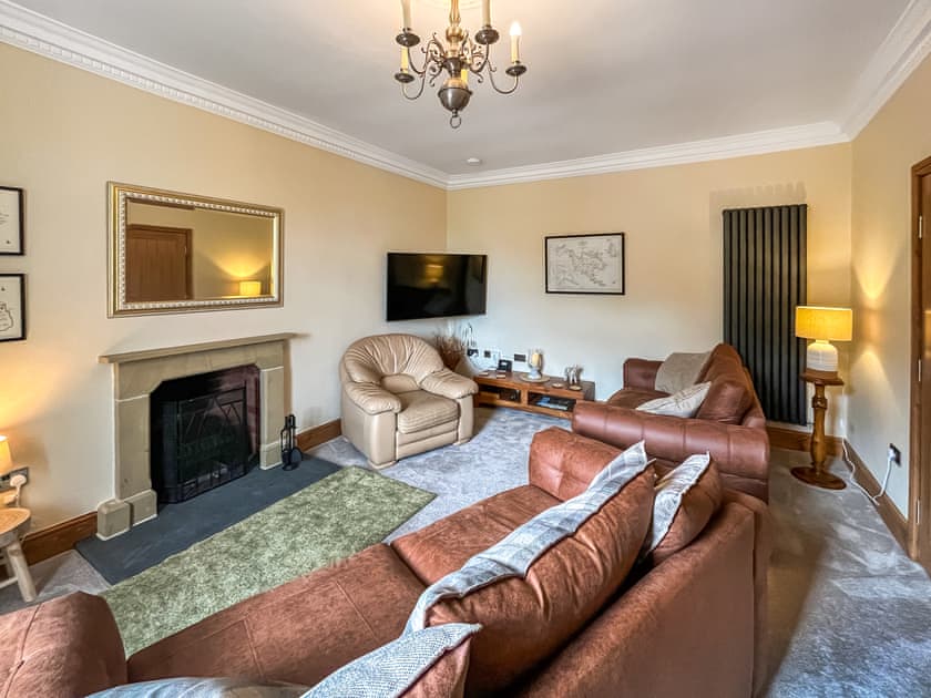Living room | Inveravon Cottage, Polmont, Linlithgow