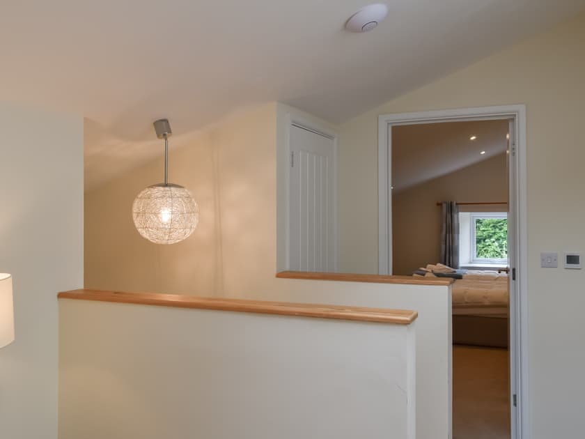 Interior | Horseshoe Cottage - Bennacott Farm Cottages, Launceston