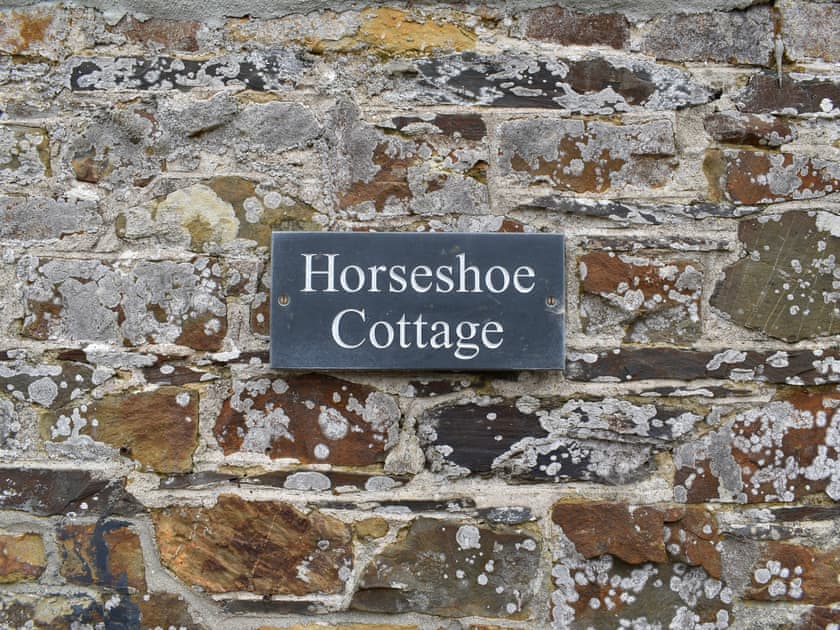 Exterior | Horseshoe Cottage - Bennacott Farm Cottages, Launceston
