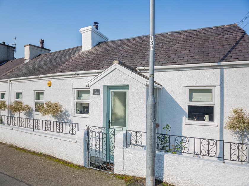 Exterior | Tyn Giat Cottage, Amlwch and North Anglesey Heritage Coast