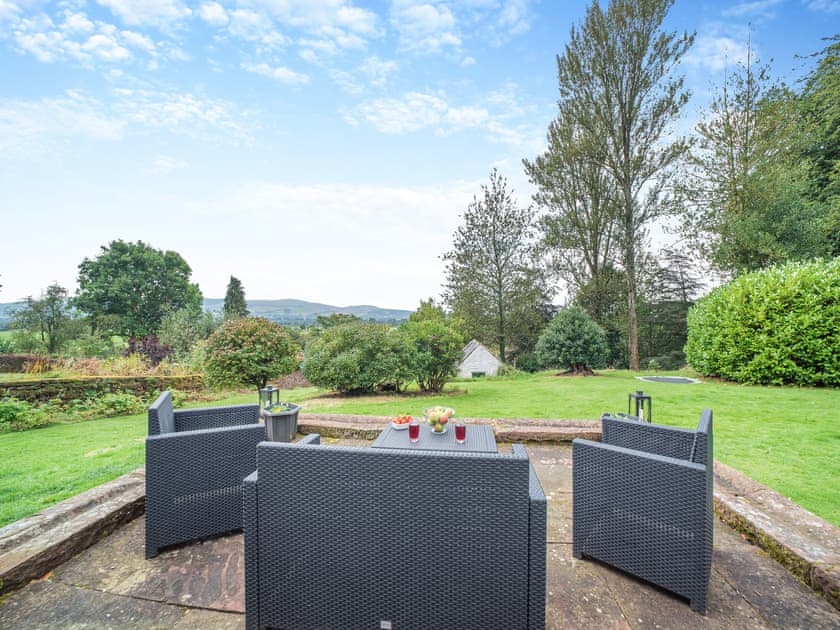 Sitting-out-area | The Steading Cottage, Dumfries