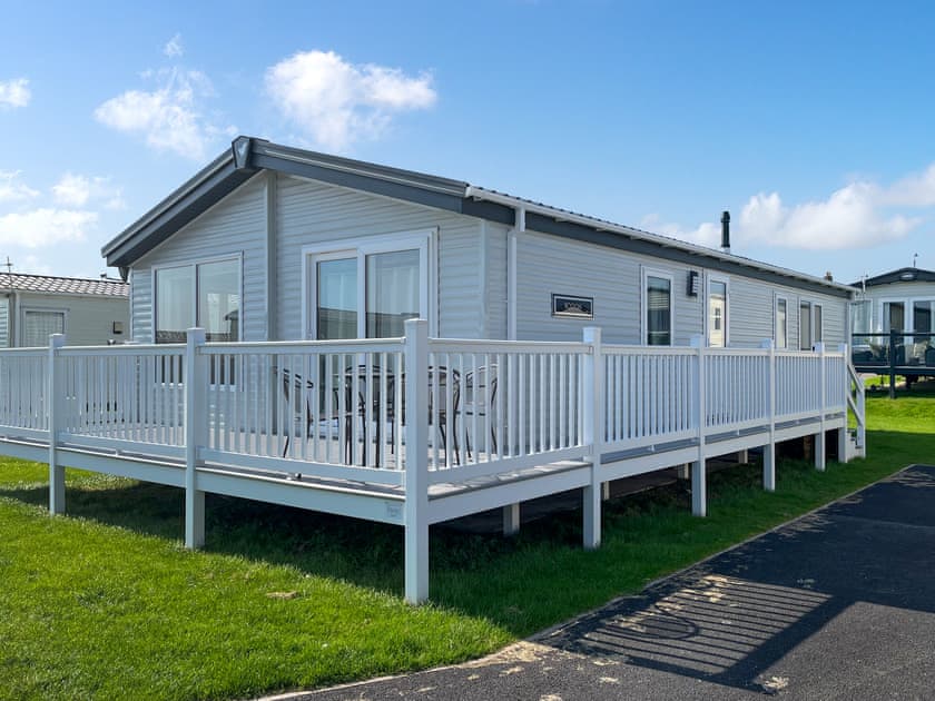 Exterior | Bud’s Bay, Southerness