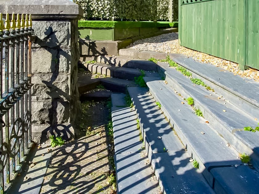 Exterior | The Auction House, Criccieth