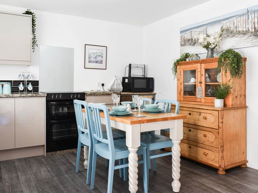 Kitchen/diner | Watersedge Retreat, Milnthorpe