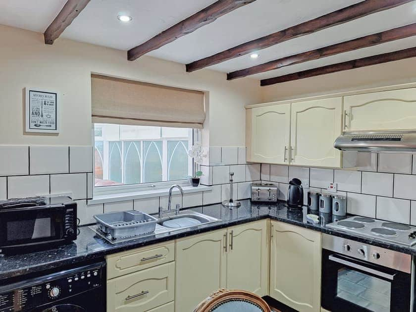 Kitchen/diner | Hazel - Thornbury Holiday Park, Woodacott, near Holsworthy