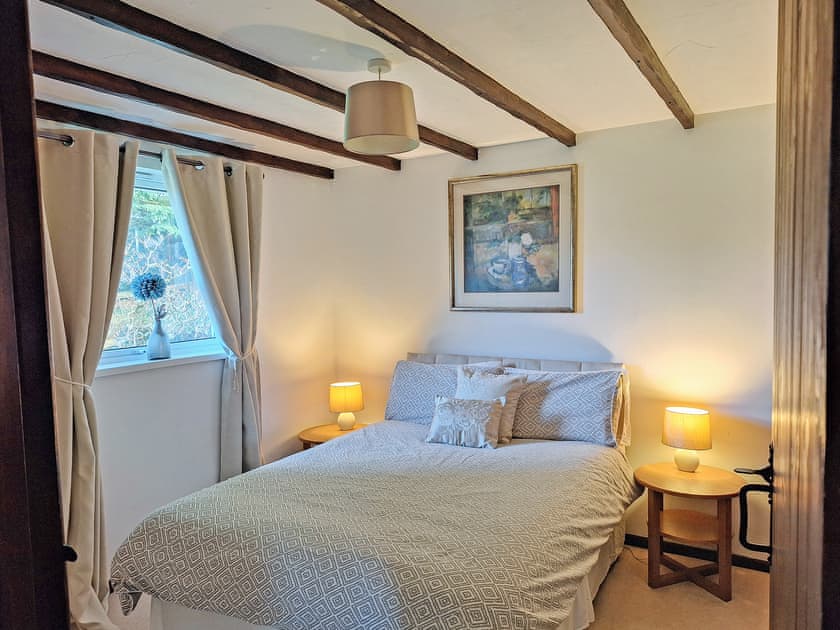 Double bedroom | Walnut - Thornbury Holiday Park, Woodacott, near Holsworthy