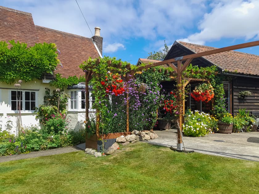 Outdoor | The Harwell, Sudbury