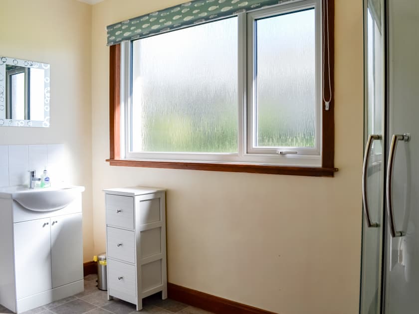 Bathroom | Crumquhill Bungalow, Ringford, near Castle Douglas