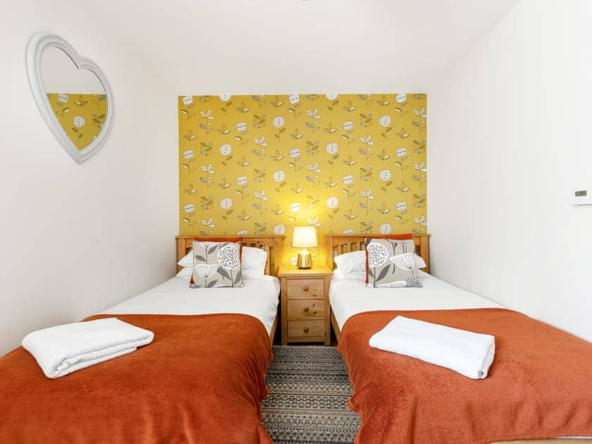 Good-sized twin bedroom | Oak Cottage, Harwood Dale, near Scarborough