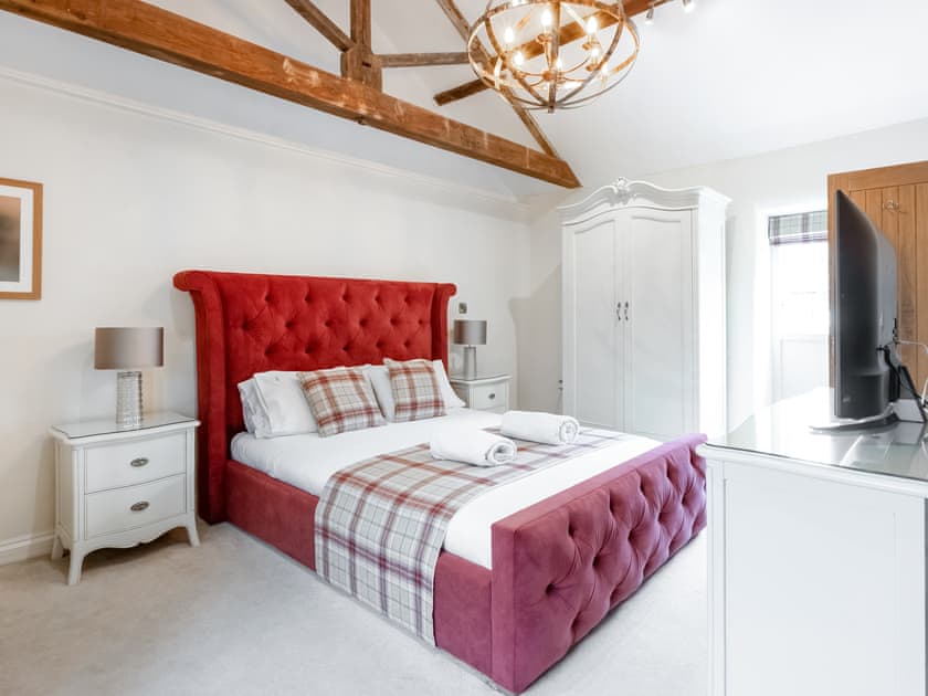 Fantastic bedroom with en-suite | Mulberry Cottage, Harwood Dale, near Scarborough