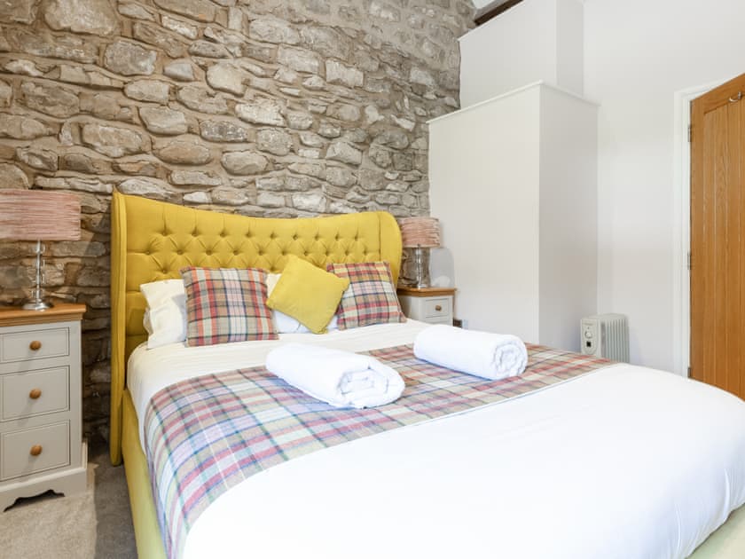 Welcoming and relaxing double bedded room | Mulberry Cottage, Harwood Dale, near Scarborough