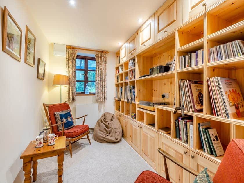 Interior | Heol Llygoden, Pengenffordd, Talgarth, Brecon