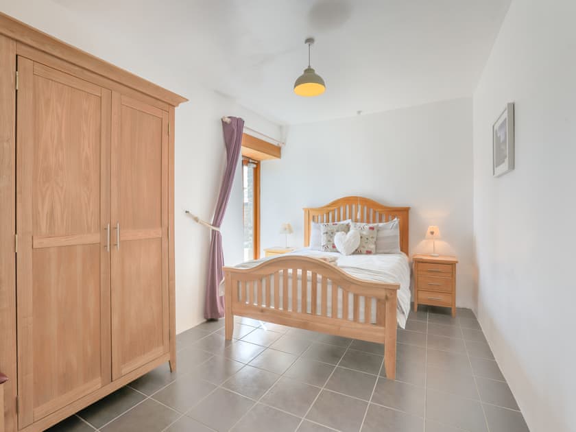 Double bedroom | Higher Churchtown Farm - What a Beauty - Higher Churchtown Farm Barns, Tresmeer, near Launceston