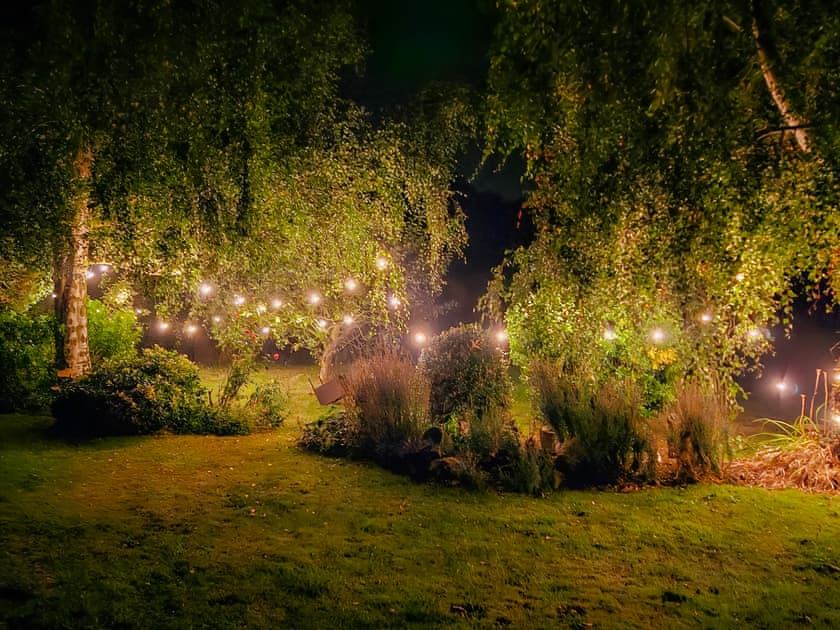 Garden | Elm Barn View - Elm Barn, Freethorpe