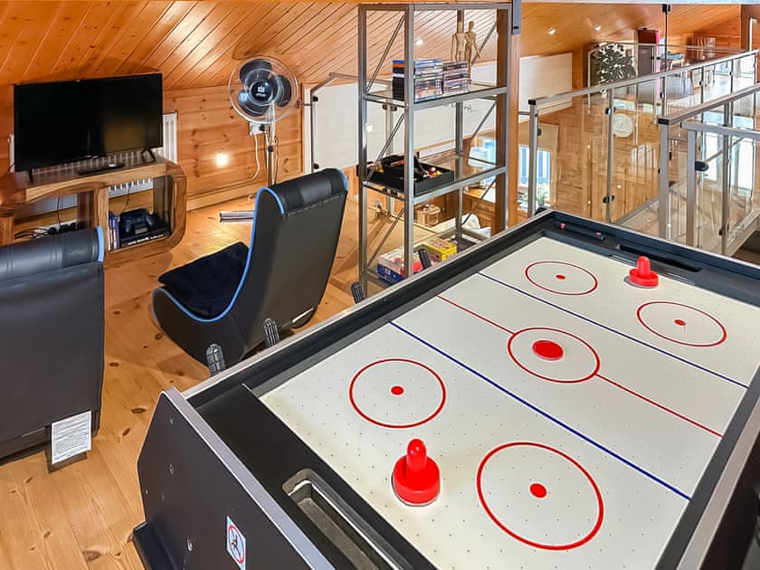 Games room | Wild Grape Lodge, Fritton, near Great Yarmouth