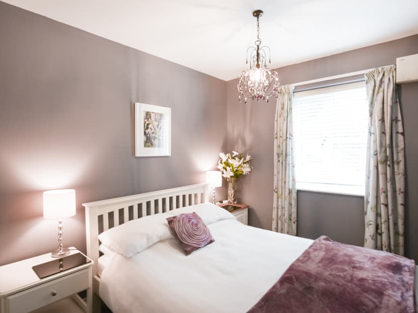 Double bedroom | Mill Cottage, Aberdyfi