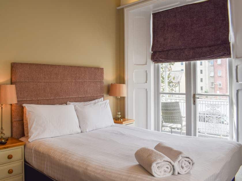 Double bedroom | Edleston holidays - Flat 4E - Edleston House, Aberystwyth
