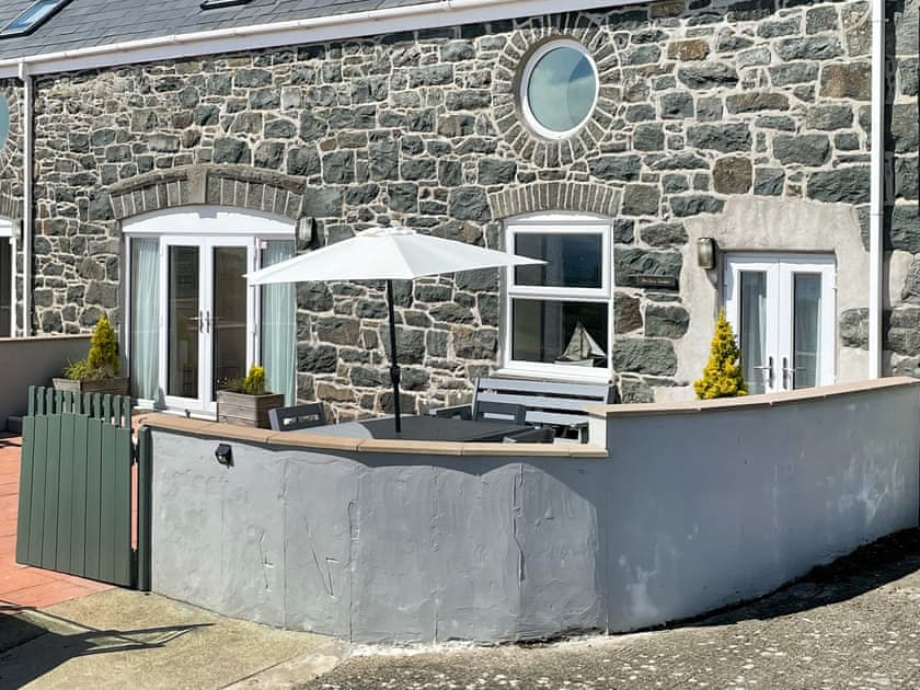 Exterior | Bwthyn Hudol - Llwynhudol Vineyard Cottages, Pwllheli
