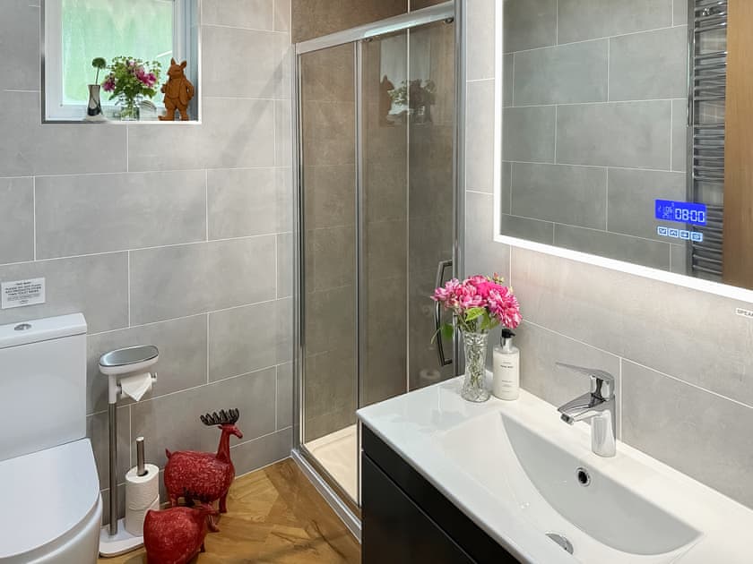 New power shower room with Bluetooth demister mirror | Tigh-na-Creige, Colintraive