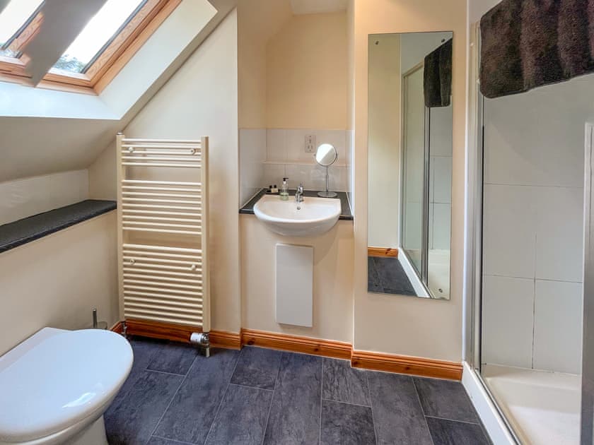 Bathroom | River View, Dalwhinnie