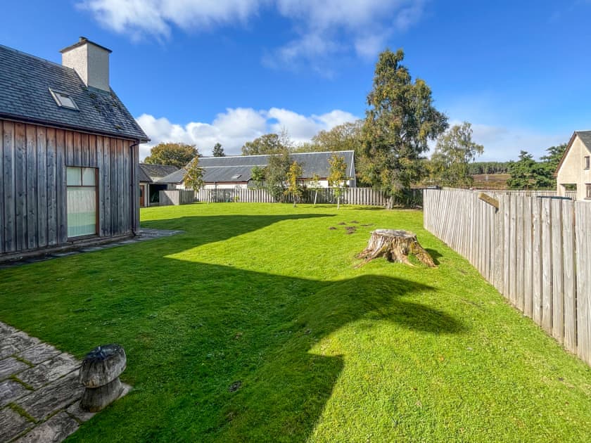 Exterior | River View, Dalwhinnie